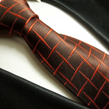 rotebraune krawatte