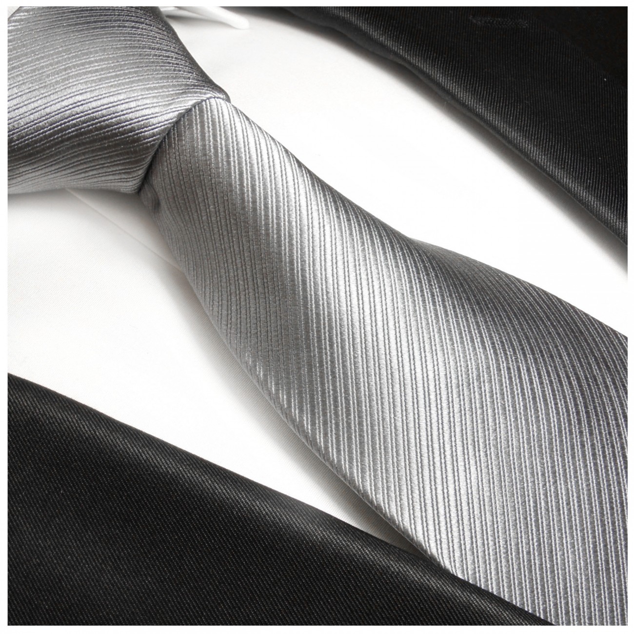 silber graue krawatte uni