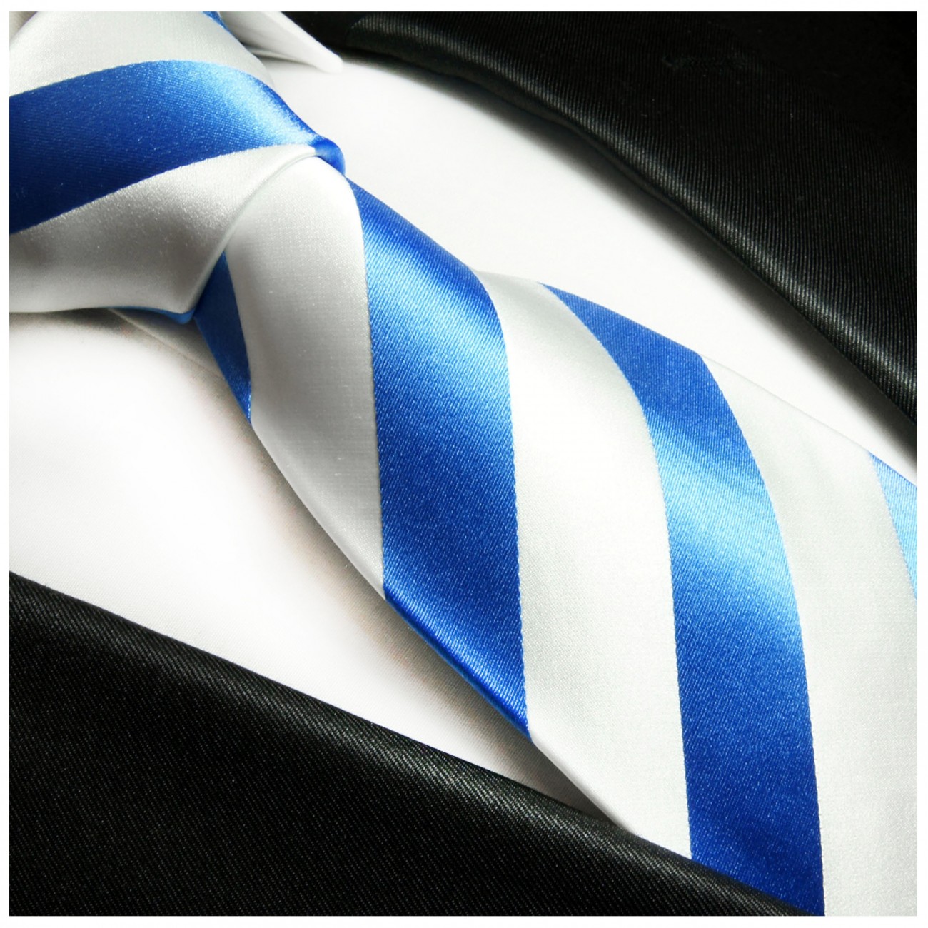 Extra lange Krawatte 165cm - blau gestreift
