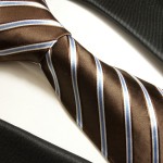 Braun gestreifte Krawatte 100% Seidenkrawatte ( XL 165cm ) 724